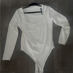Abercrombie & Fitch Soft Square Neck Bodysuit 🤍 L NWT